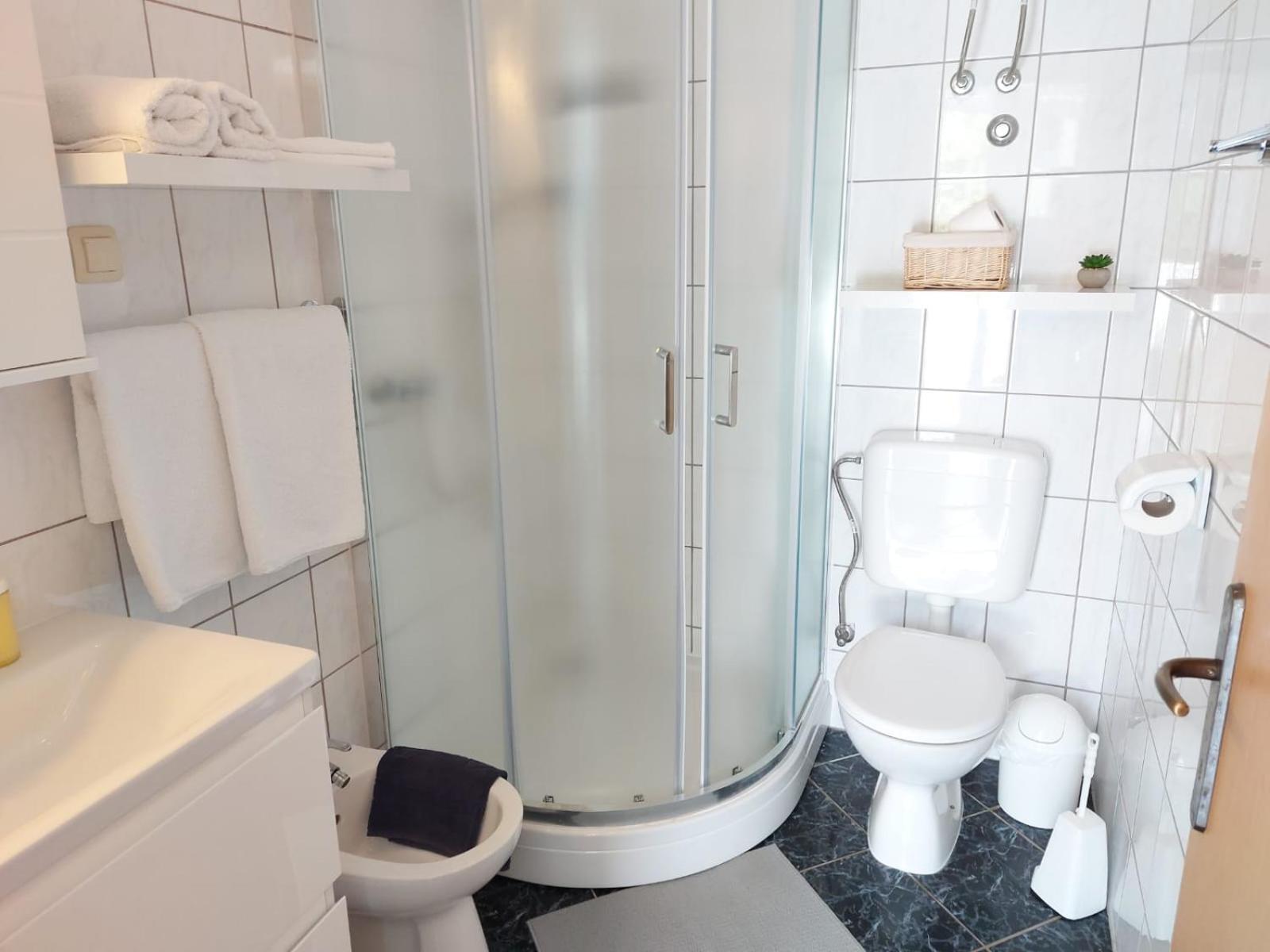 Vila Kraljica Malinska Bagian luar foto